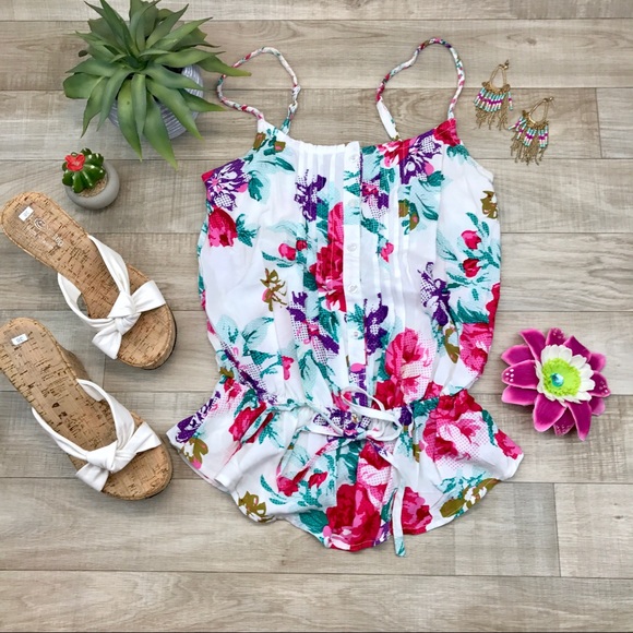 Poetry Tops - Poetry white floral tank size m